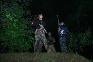 Sukir Malam: Halloween di Tengah Hujan dan Serbuan Zombie